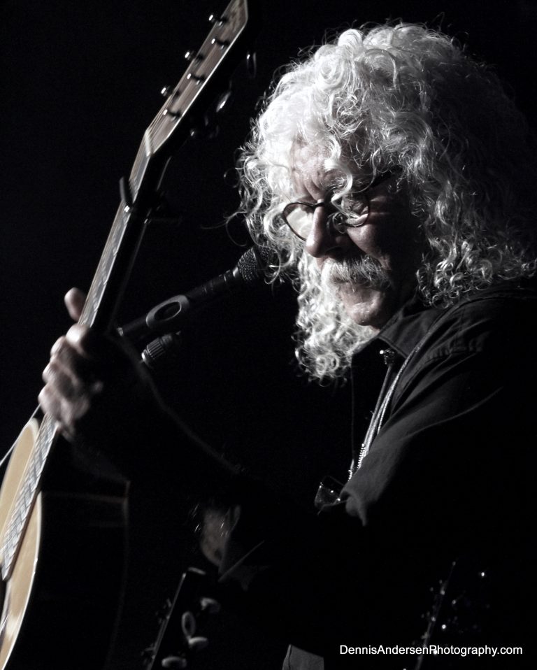 Arlo Guthrie headed to Vancouver Island Musicfest