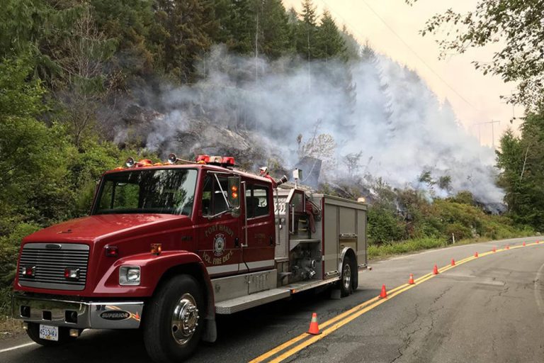 BC Wildfire Service keeping eyes on North Island fires