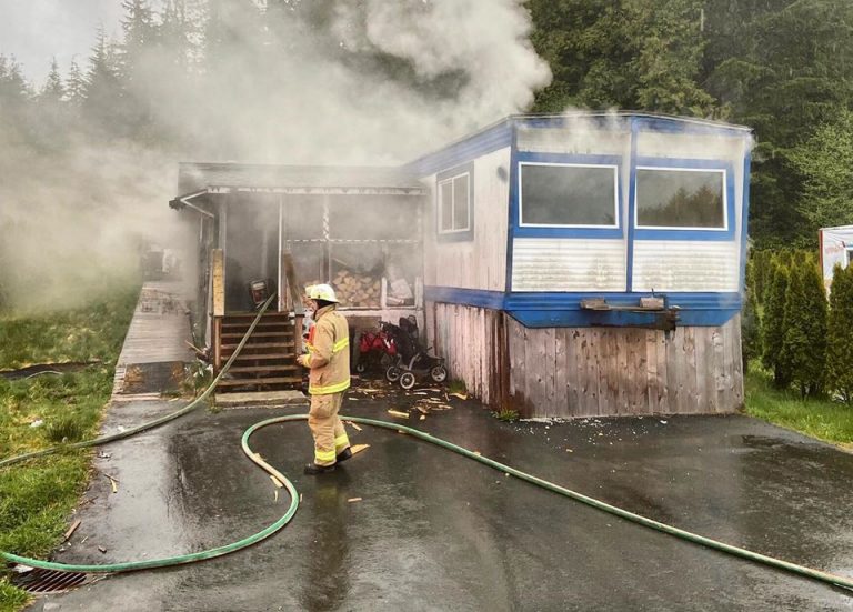 No injuries following blaze at Beaver Harbour Trailer Park