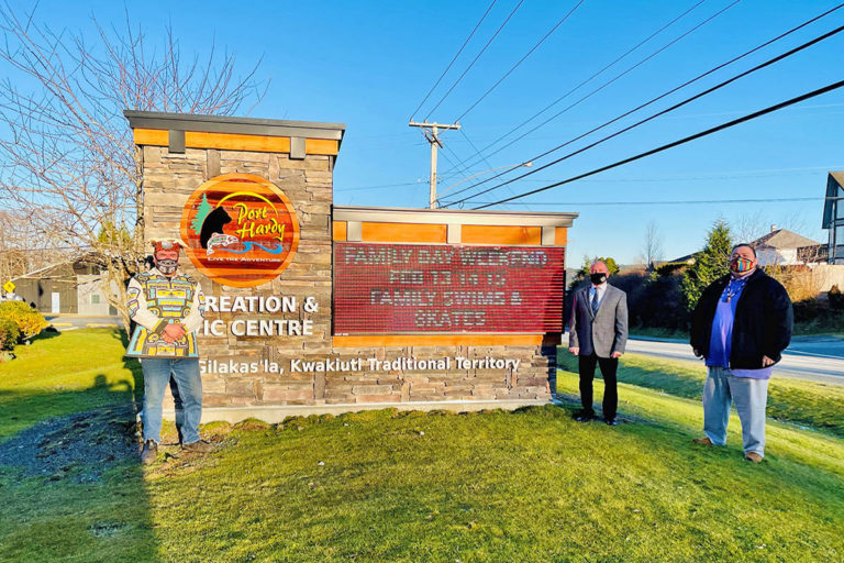 Port Hardy and Kwakiutl First Nation sign Relationship Agreement 