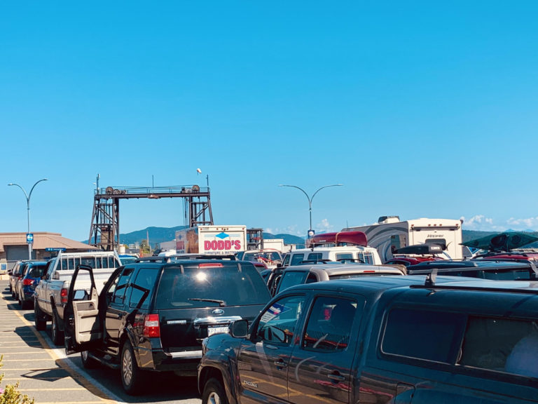 BC Ferries gears up for ‘busiest weekend’ of the year, urges travellers to arrive early