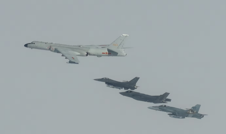 Canadian, American fighter jets intercept Russian and Chinese bombers near Alaska